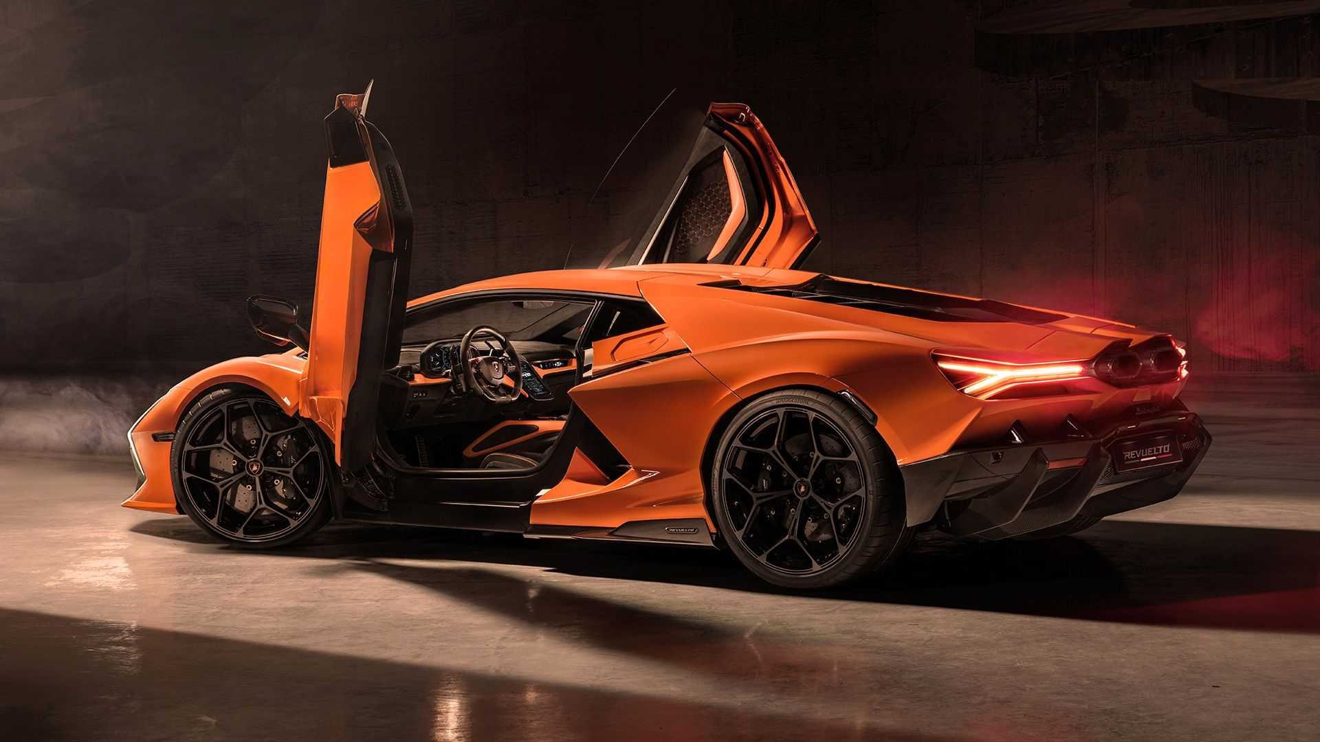 Yeni Lamborghini Revuelto tanıtıldı: İşte tasarımı ve özellikleri