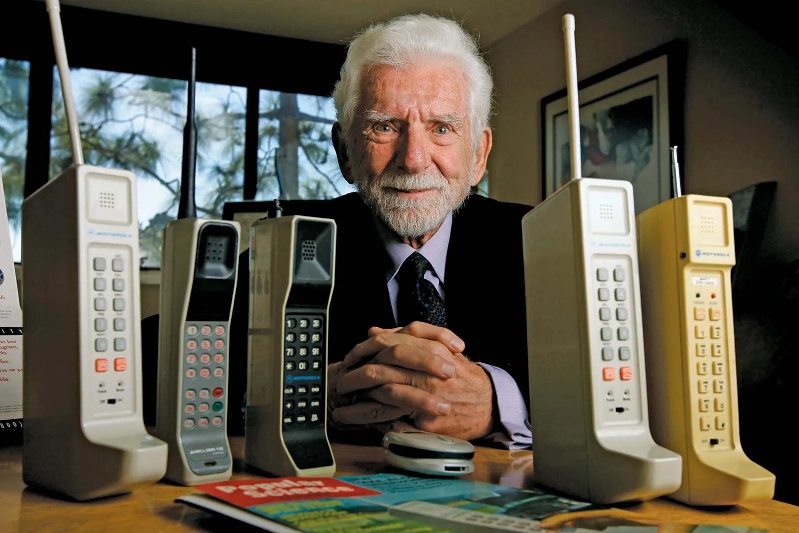 Martin Cooper cep telefonu mucidi