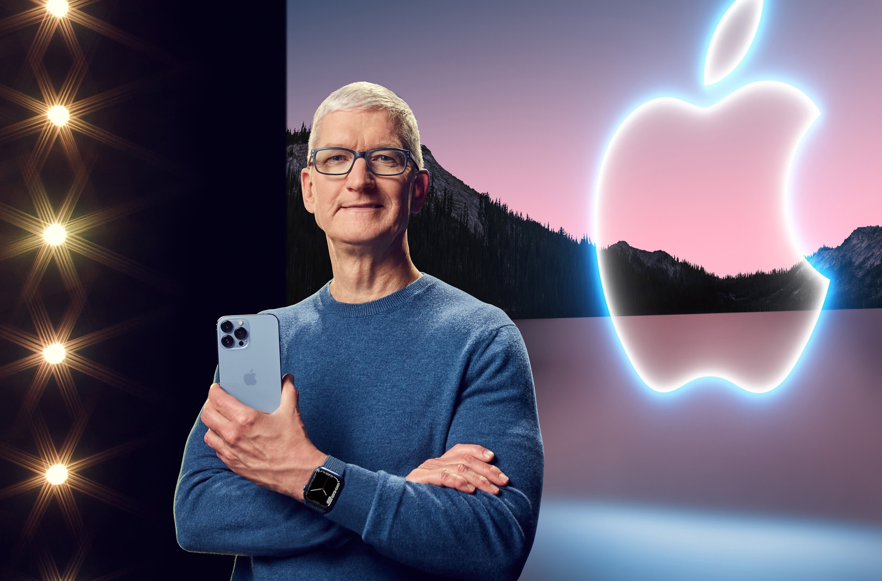 Tim Cook, Steve Jobs'u geçerek en uzun süreli Apple CEO'su oldu