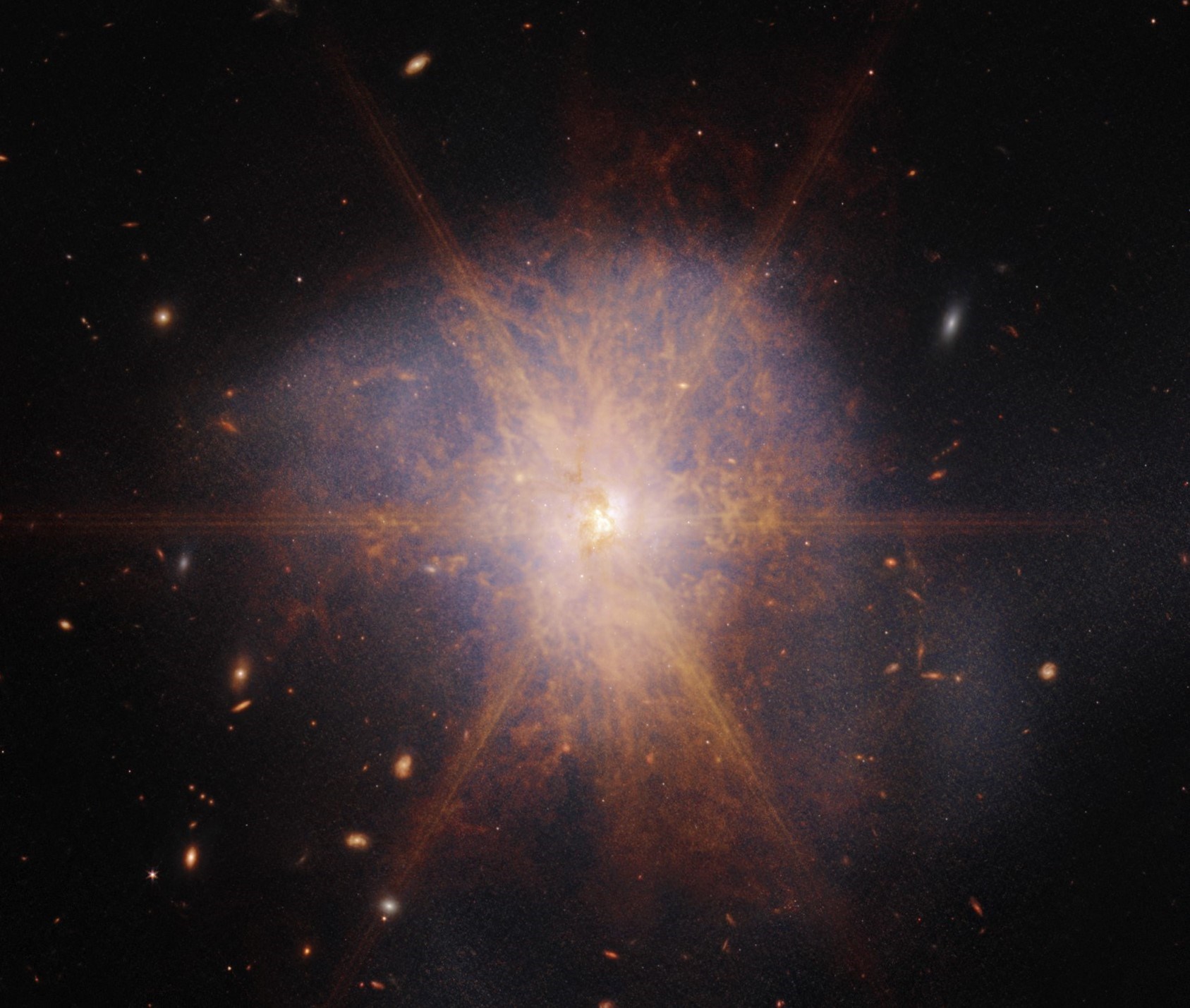 İki galaksi çarpıştı: 1 trilyon Güneş’ten daha parlak bir patlama