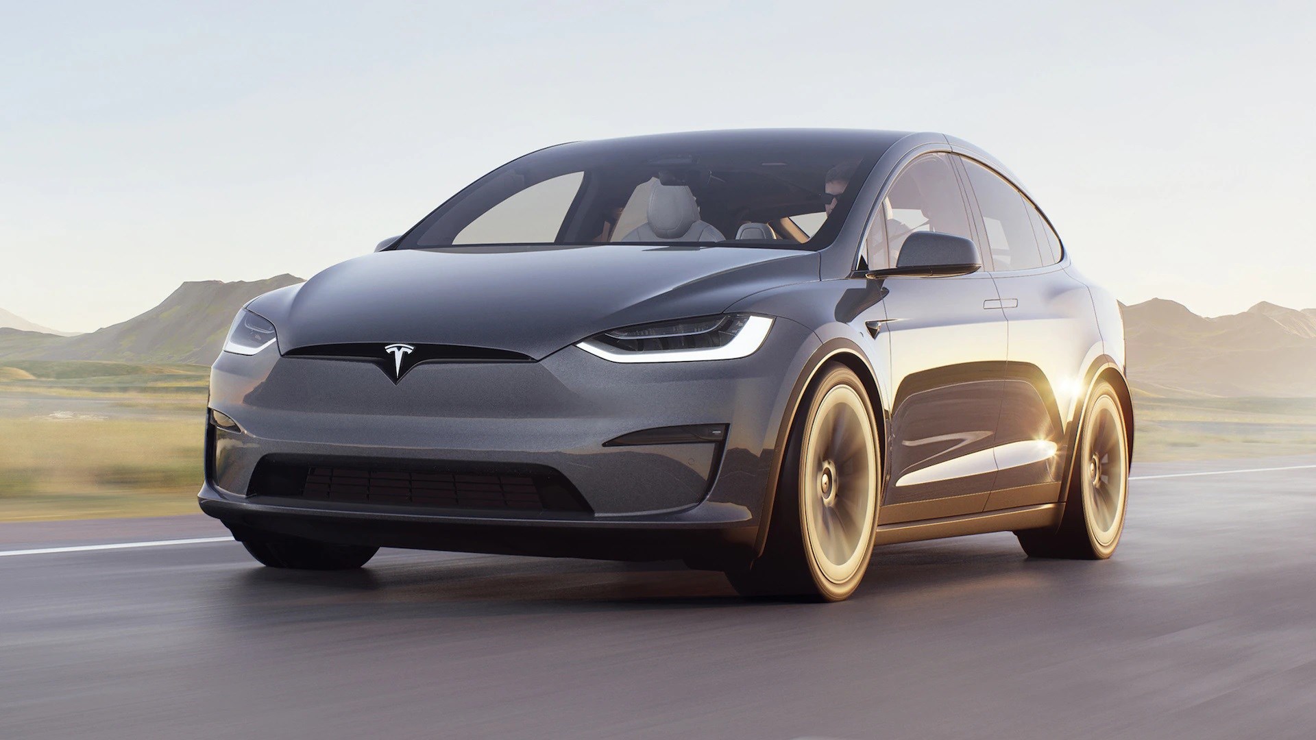 Tesla, elektrikli otomobillerine bir zam daha yaptı