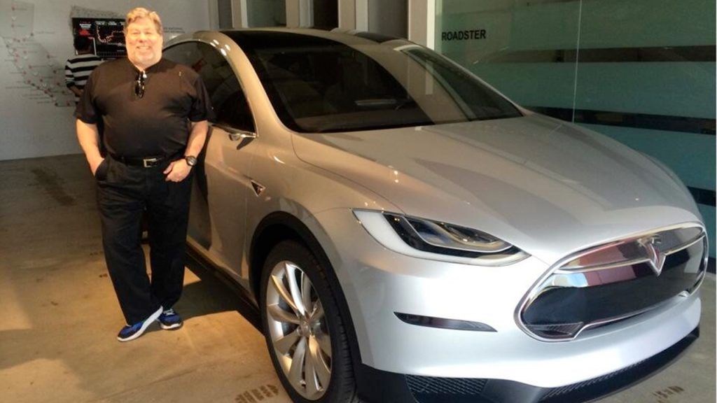 Steve Wozniak'tan Tesla'ya sert sözler: Sizi öldürmek istiyor