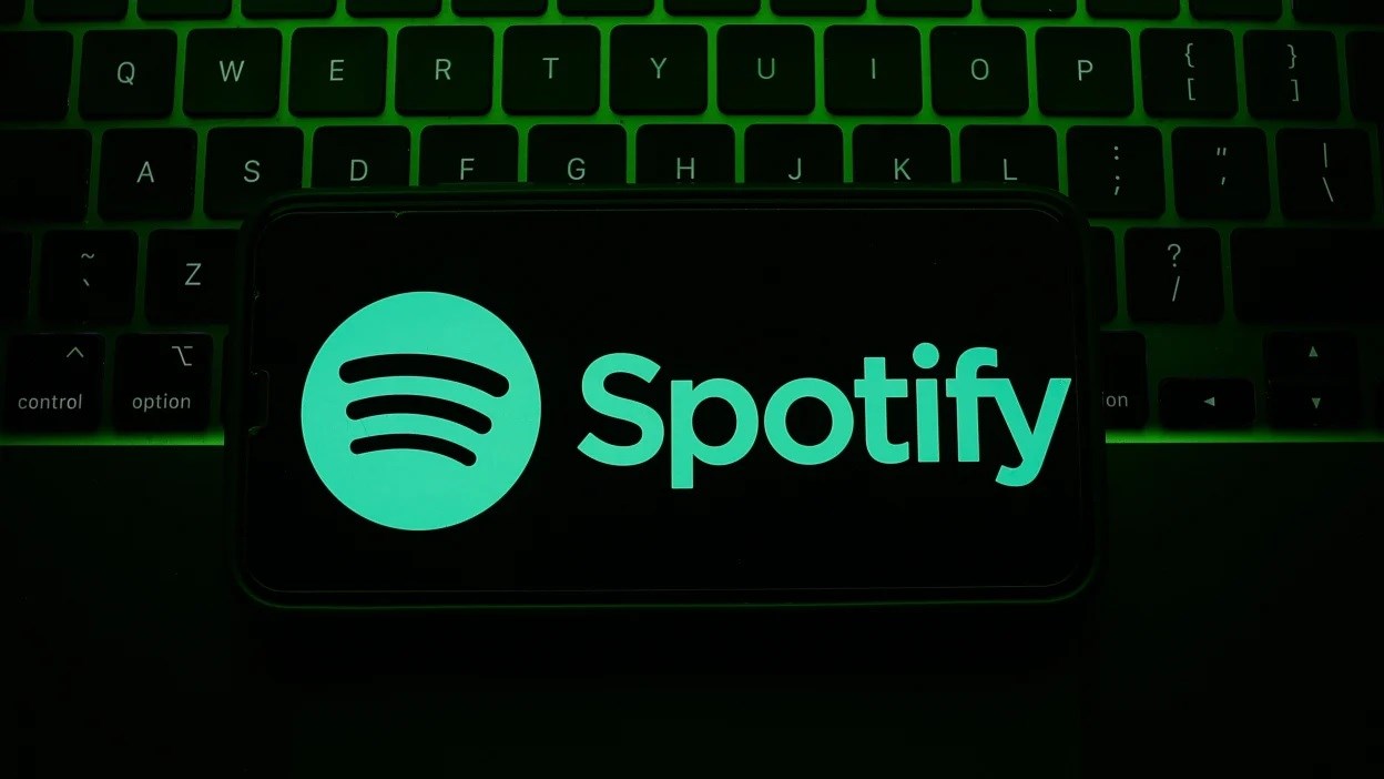 Spotify, yapay zeka tarafından üretilen şarkılara savaş açtı