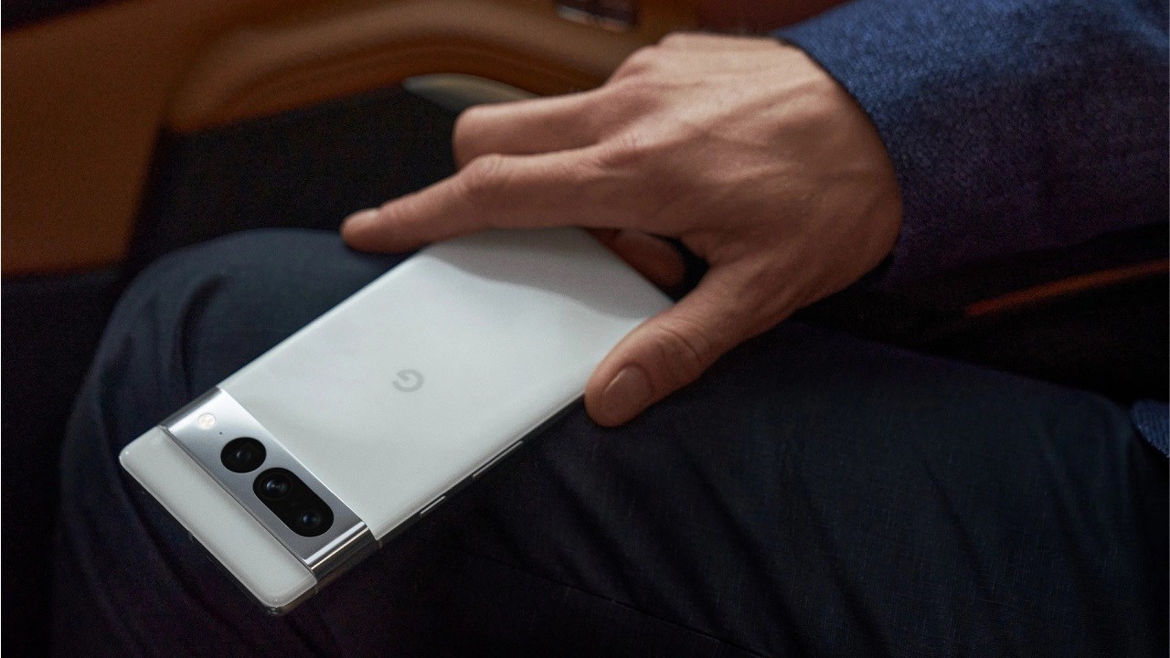 Google Pixel 7a tasarımı sızdırıldı, heyecan verici detaylar ortaya çıktı!