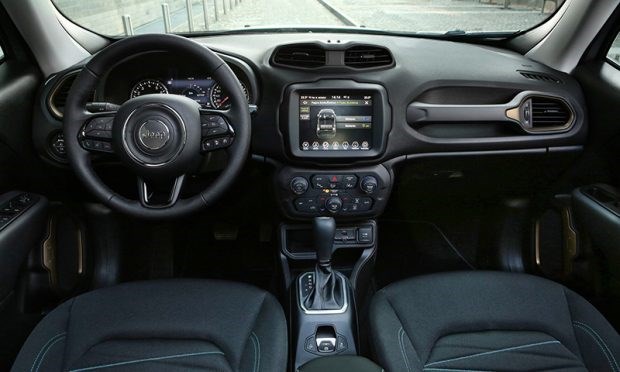 Jeep Renegade ve Compass e-Hybrid Türkiye'de satışa sunuldu