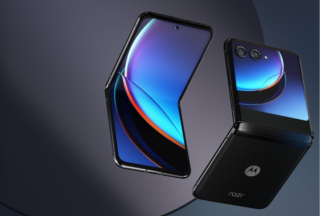 Katlanabilir Motorola Razr 40 Ultra canlı olarak görüntülendi!