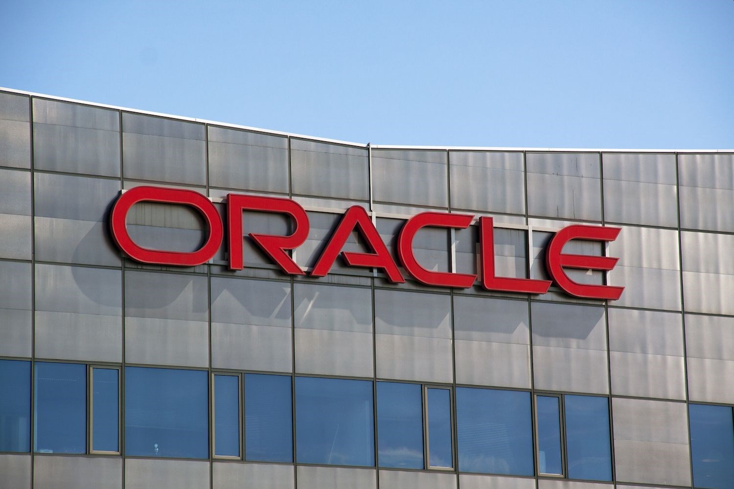 Oracle, TikTok'un kaynak kodlarını incelemeye başladı