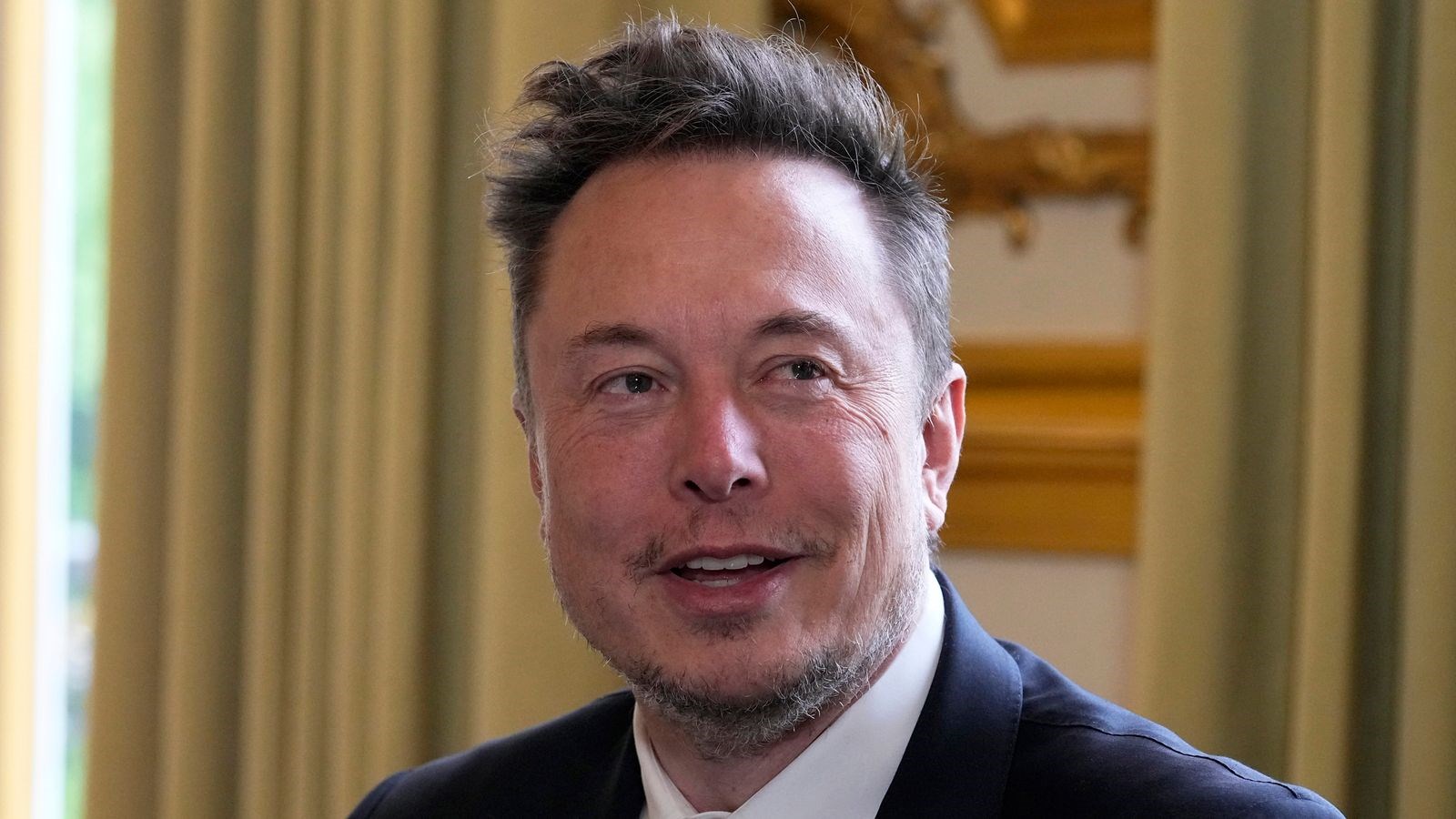 Elon Musk: Yapay zeka her yerde askeri amaçlarla kullanılacak