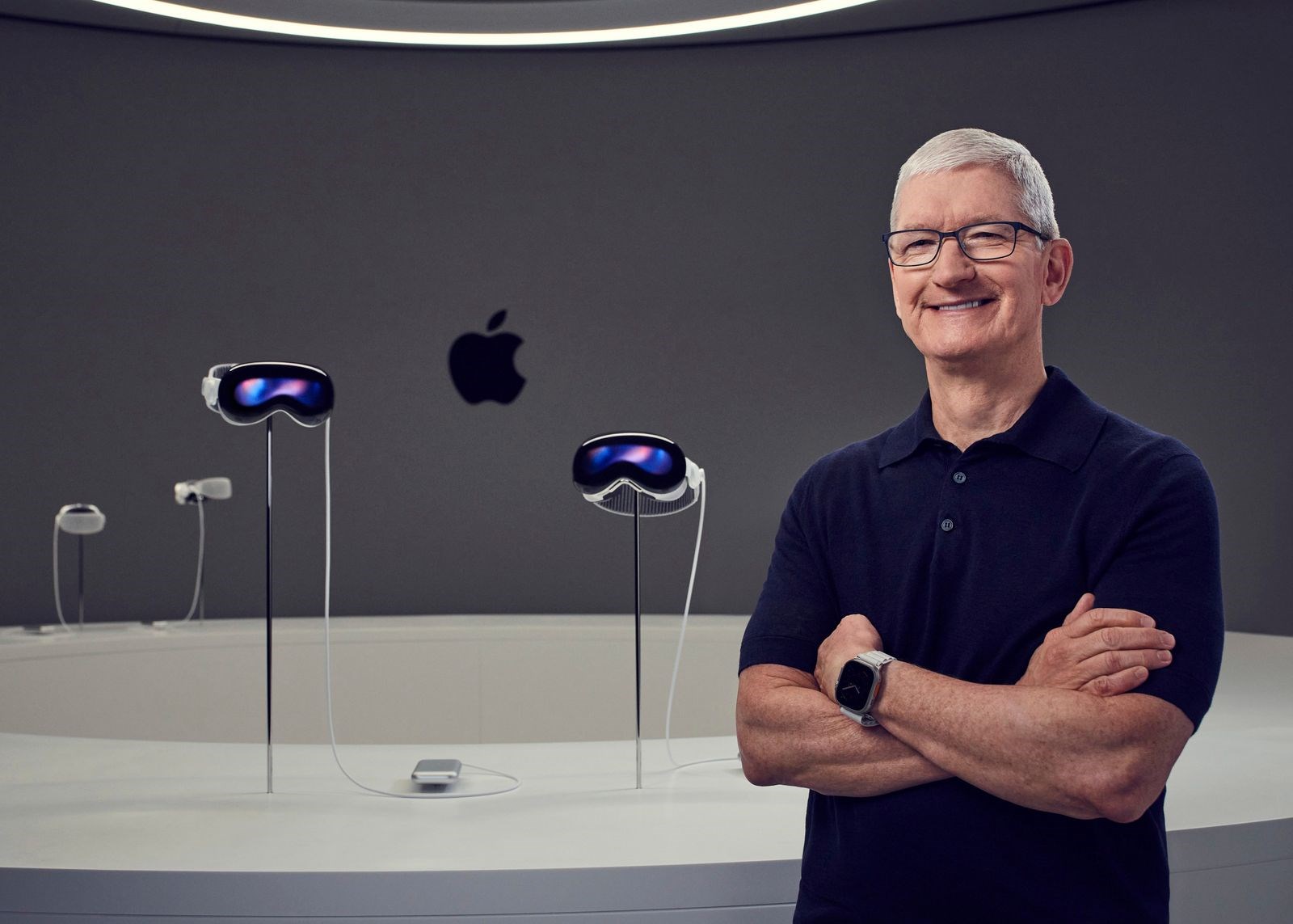 Tim Cook, Vision Pro'nun pahalılığı hakkında konuştu