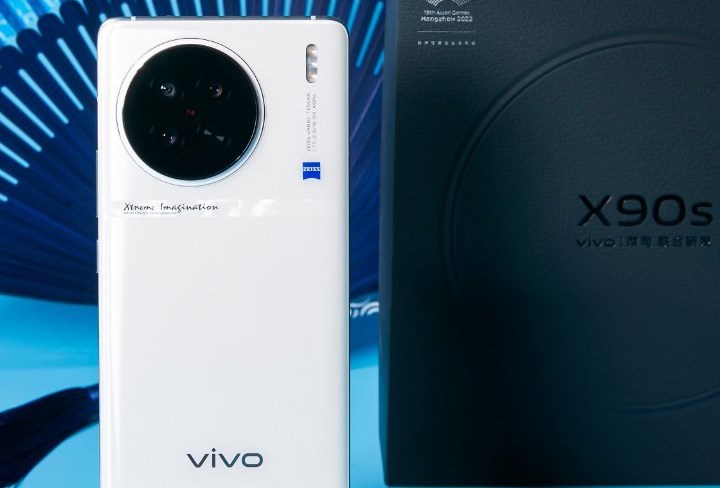vivo x90s ilk kez ortaya çıktı