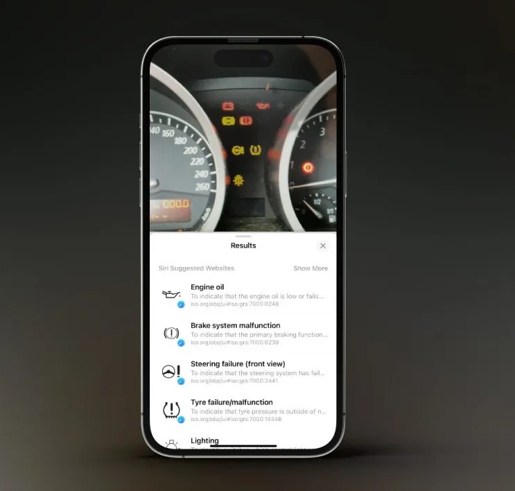 iOS 17, araç panosundaki uyarı lambaların anlamını söyleyebilecek