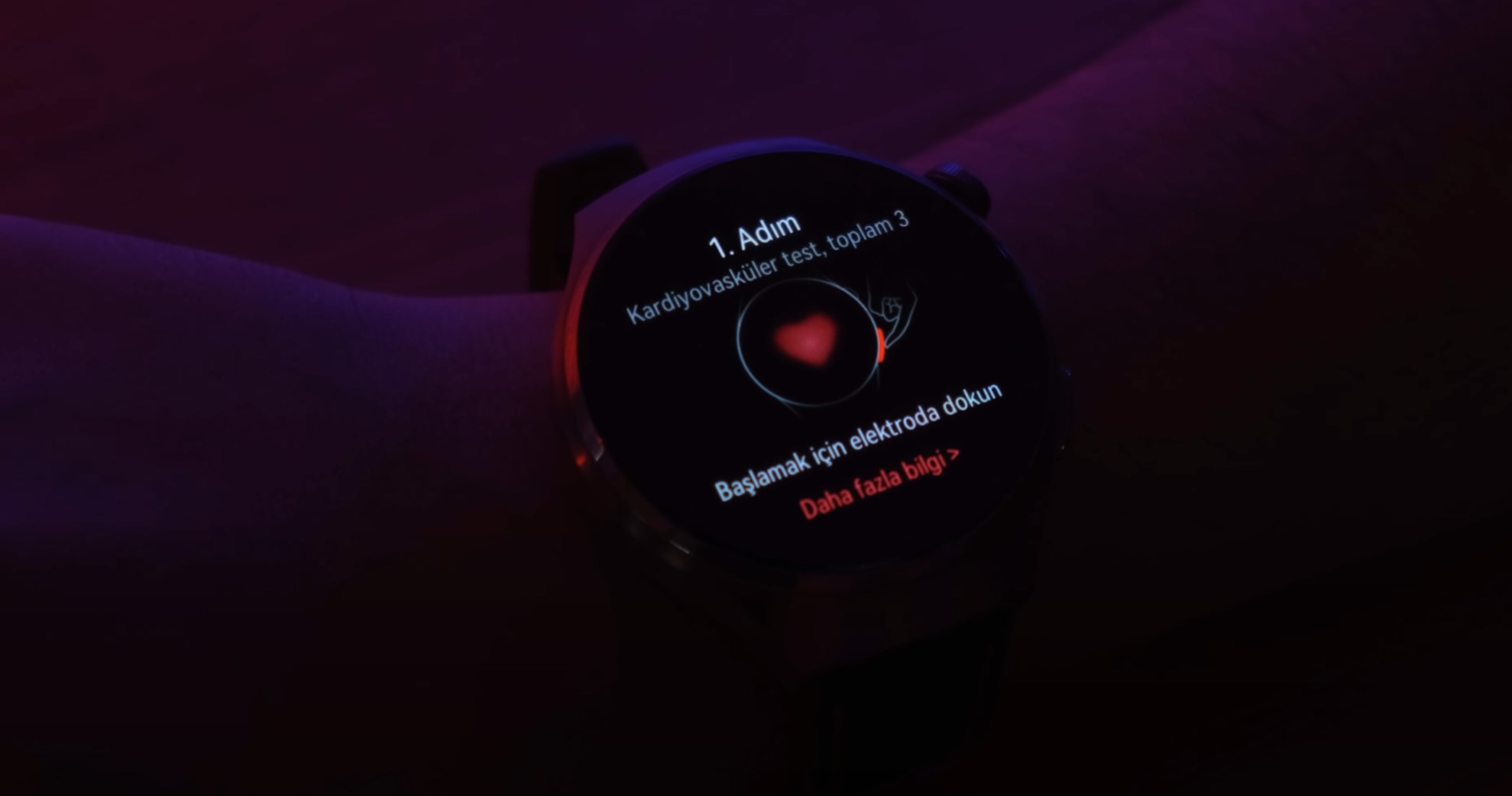 Huawei Watch 4 Pro inceleme - Öksürüğünüzden ölçüm yapan saat!