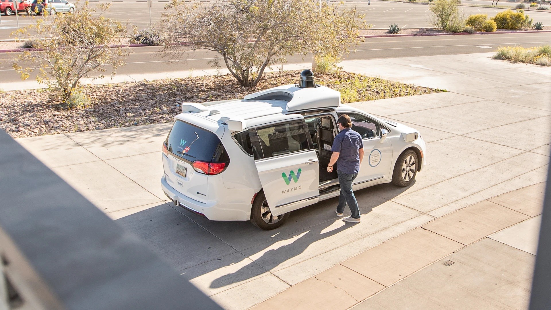 Polis, suçları yakalamak için robot taksi görüntülerini istiyor