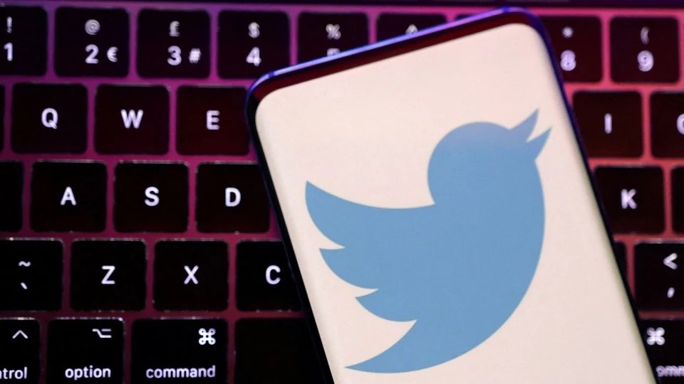 Twitter'da kısıtlamalar bitmiyor: Günlük DM sınırı yolda!