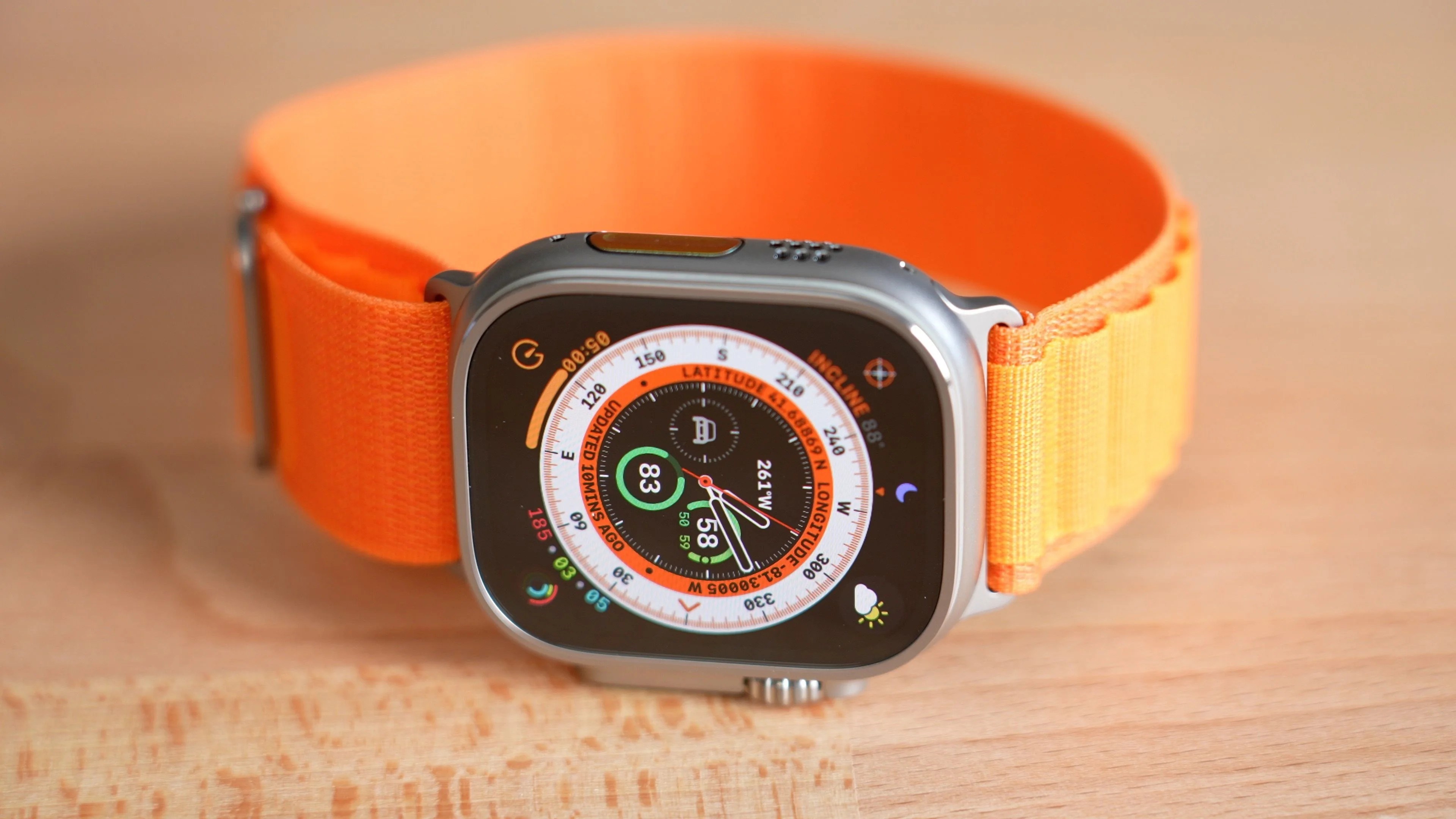 Yeni nesil Apple Watch Ultra önceki modelden daha hafif olacak