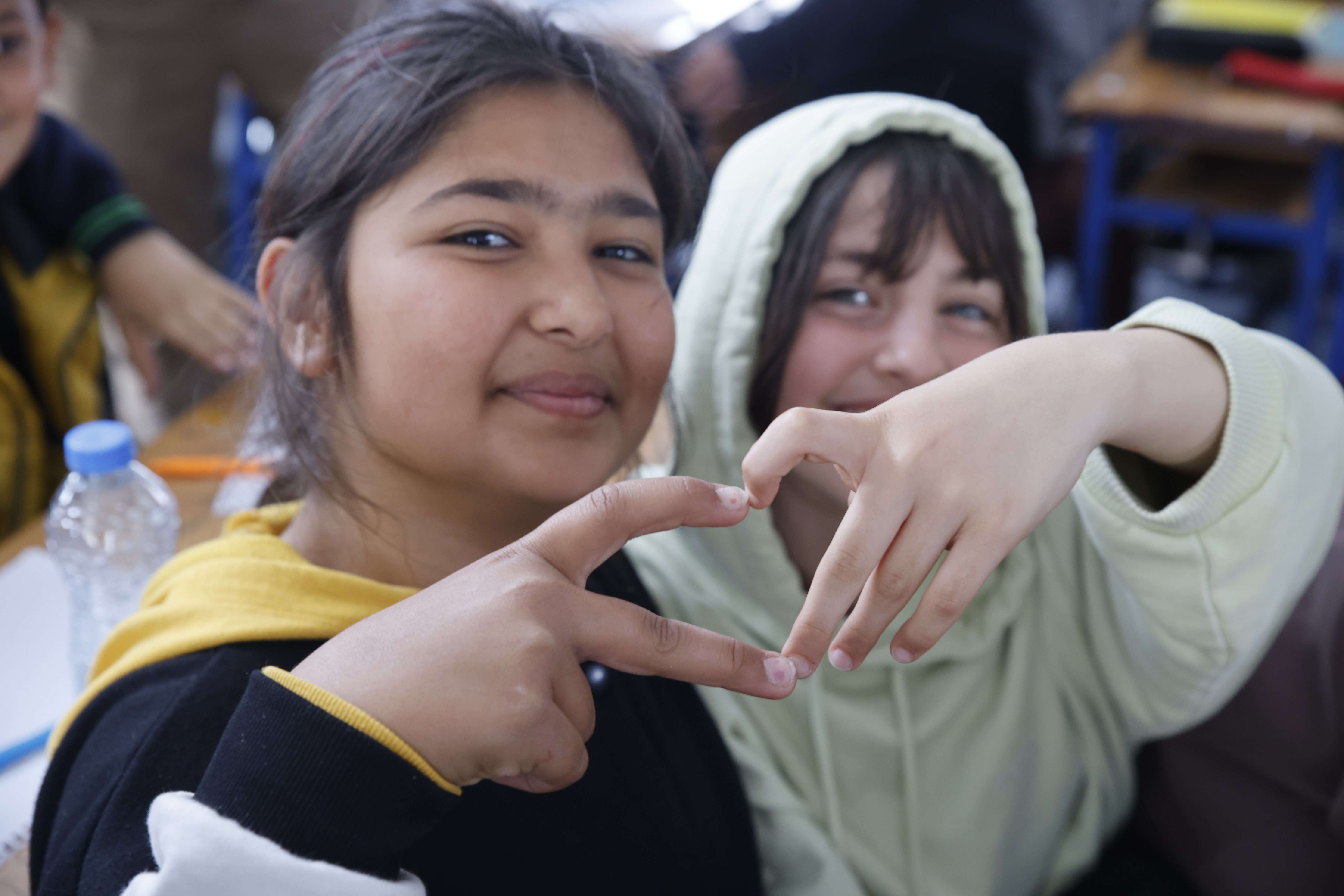 Netflix ve UNICEF deprem bölgesine gençlik merkezi kuruyor