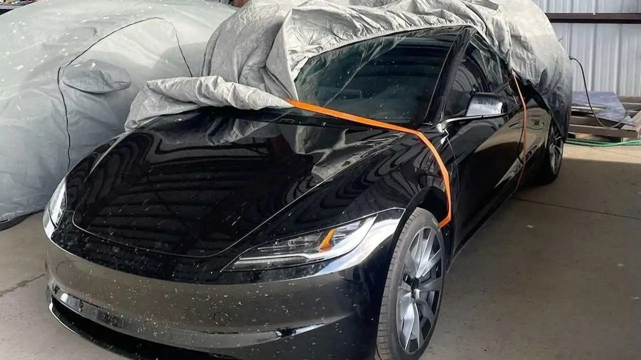 Makyajlanan Tesla Model 3'ün deneme üretimi başladı