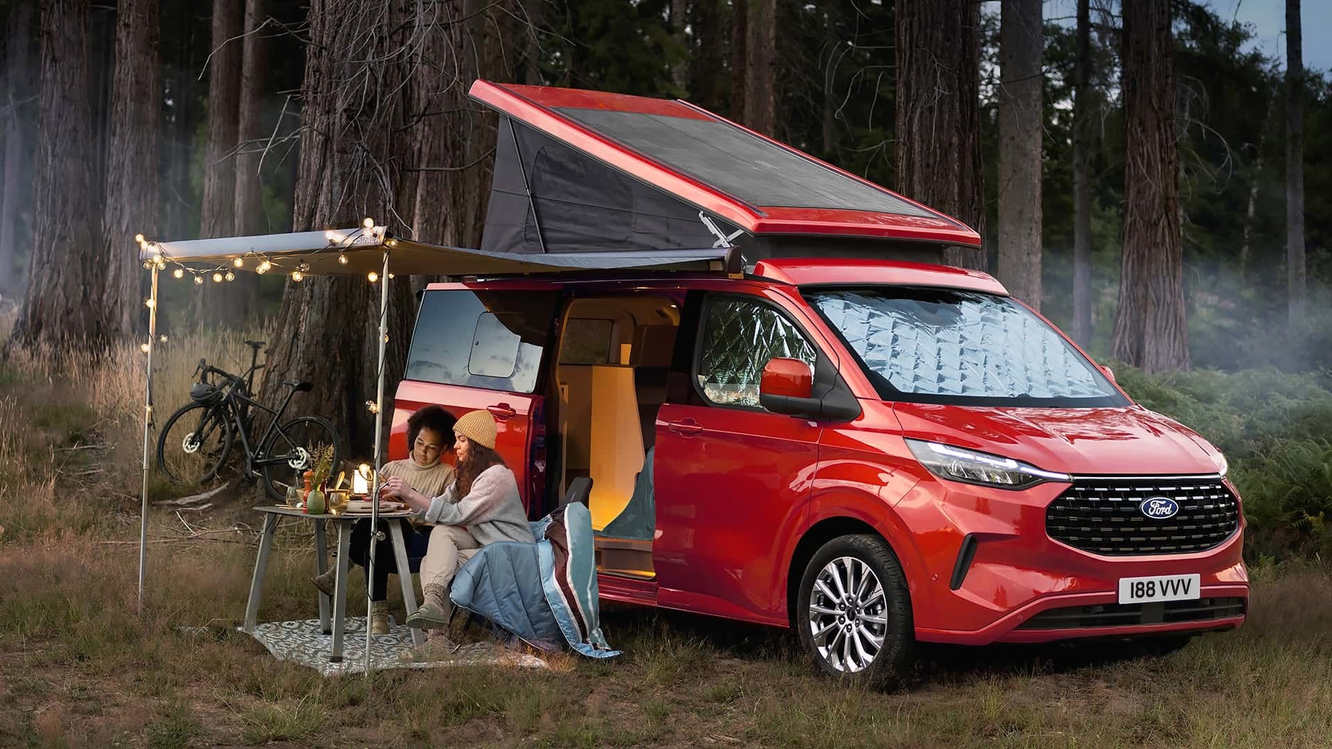 Ford, yeni kamp aracı Transit Custom Nugget'ı tanıttı DonanımHaber