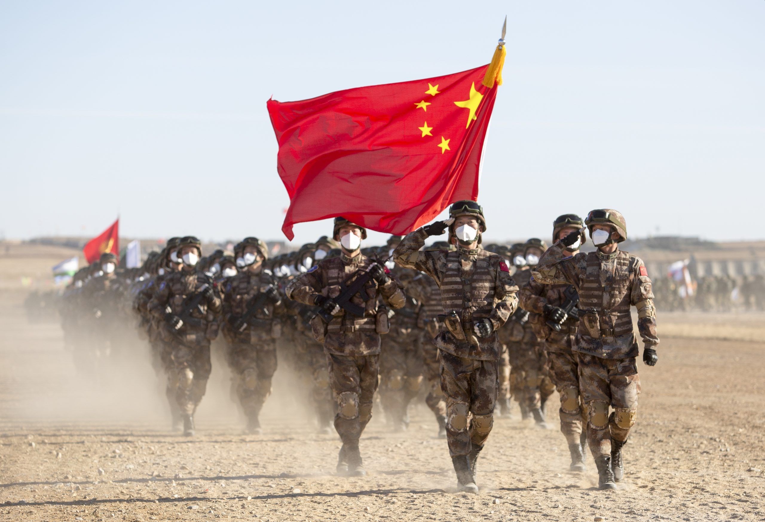 Çin dünyanın en güçlü Gauss topunu test ediyor: Savaşlarda devrim