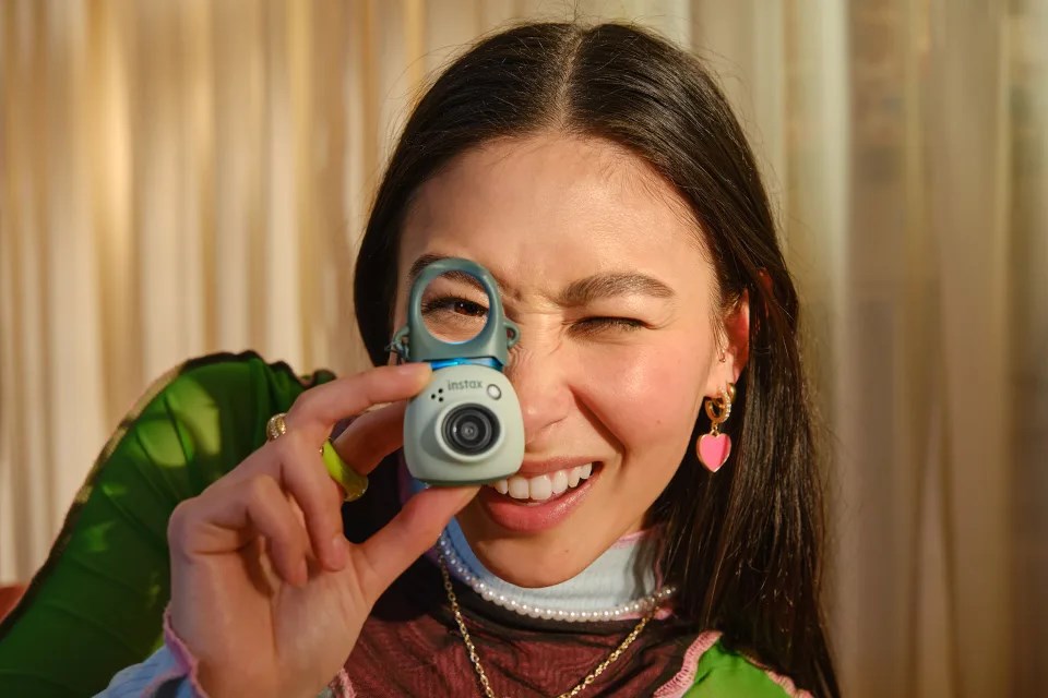 Fujifilm Instax Pal tanıtıldı: İşte özellikleri ve fiyatı