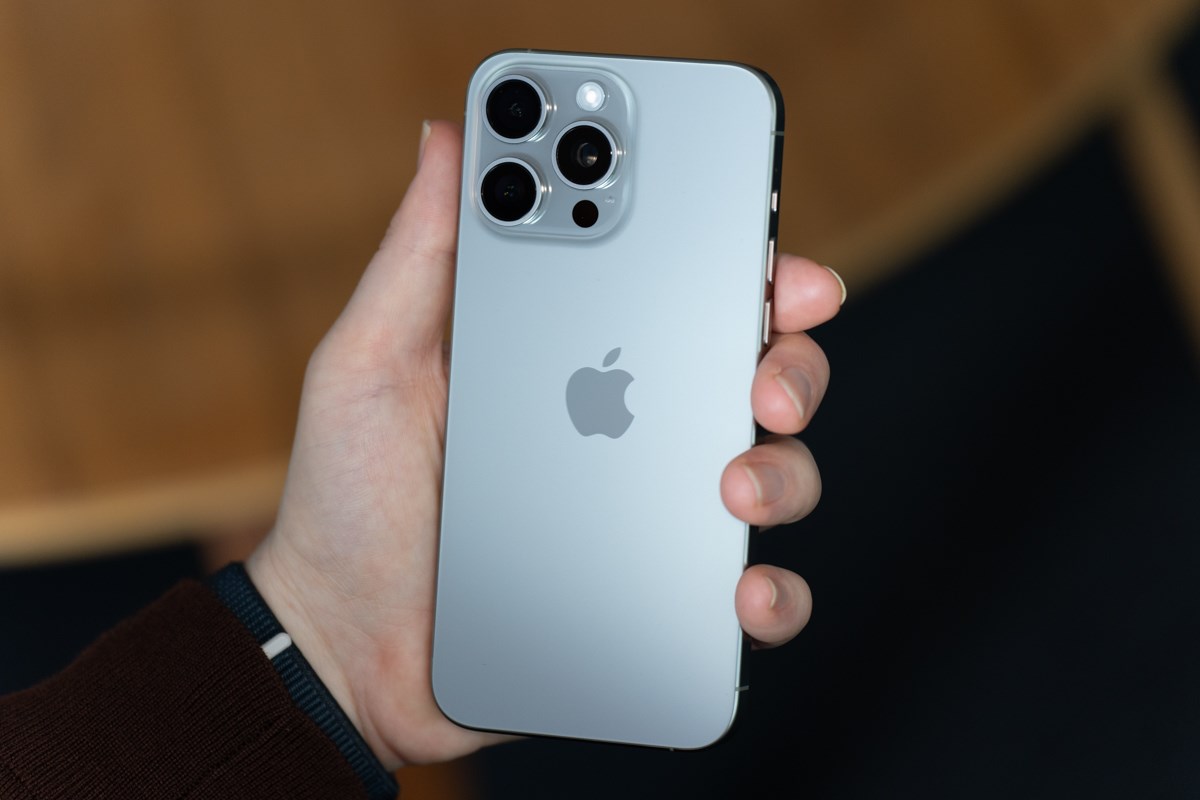 Apple Iphone 15 Pro Yu Kilifsiz Kullanirsaniz Rengi Degisebilir169028 0