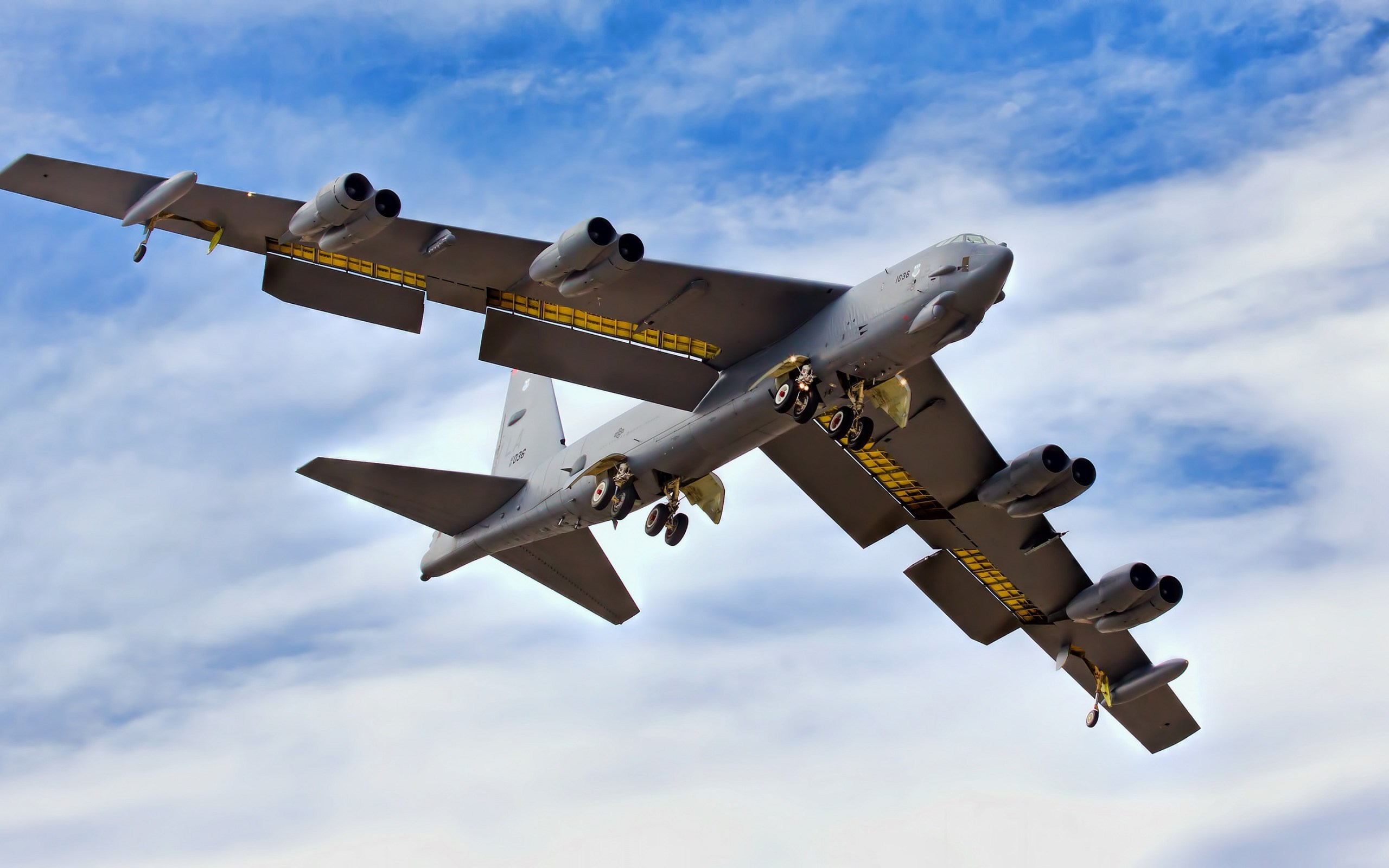 Boeing, bombardıman uçaklarını geliştirmek için Fortnite'ın oyun