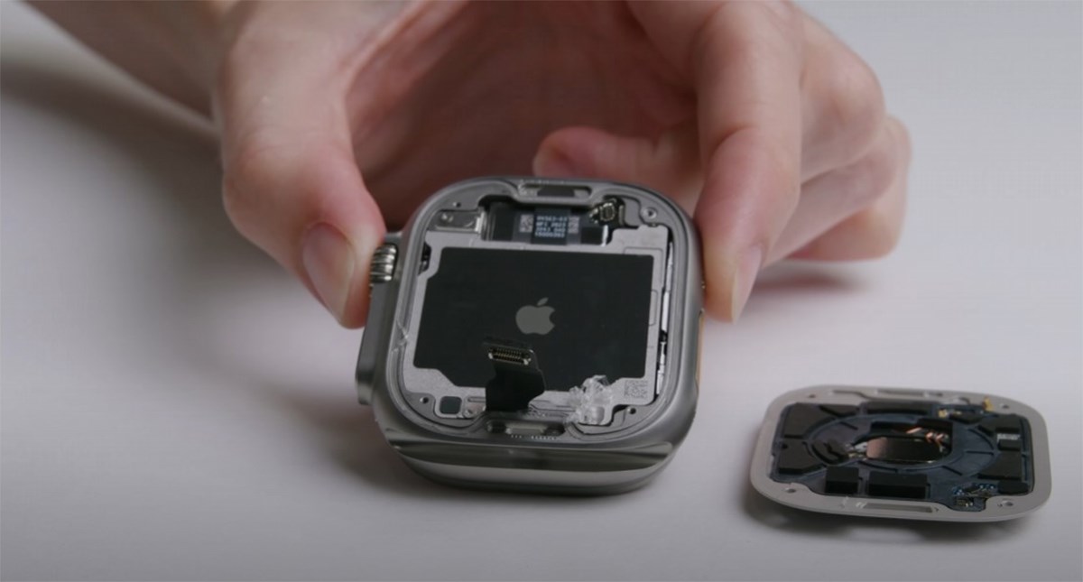 Apple Watch Ultra 2 parçalarına ayrıldı: Ne değişiklikler var?