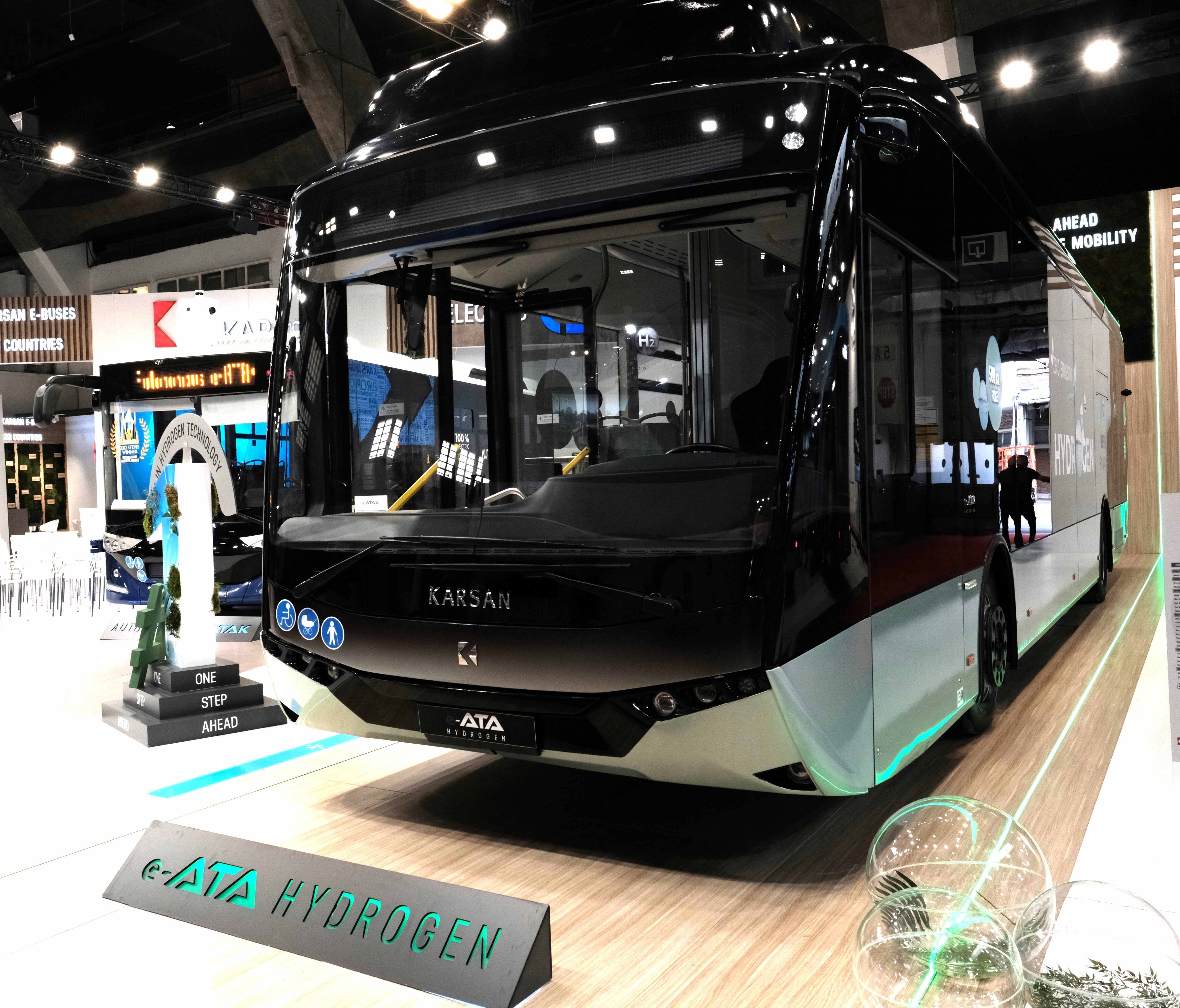 Karsan, yenilikçi ürün gamıyla Busworld 2023'e çıkarma yaptı