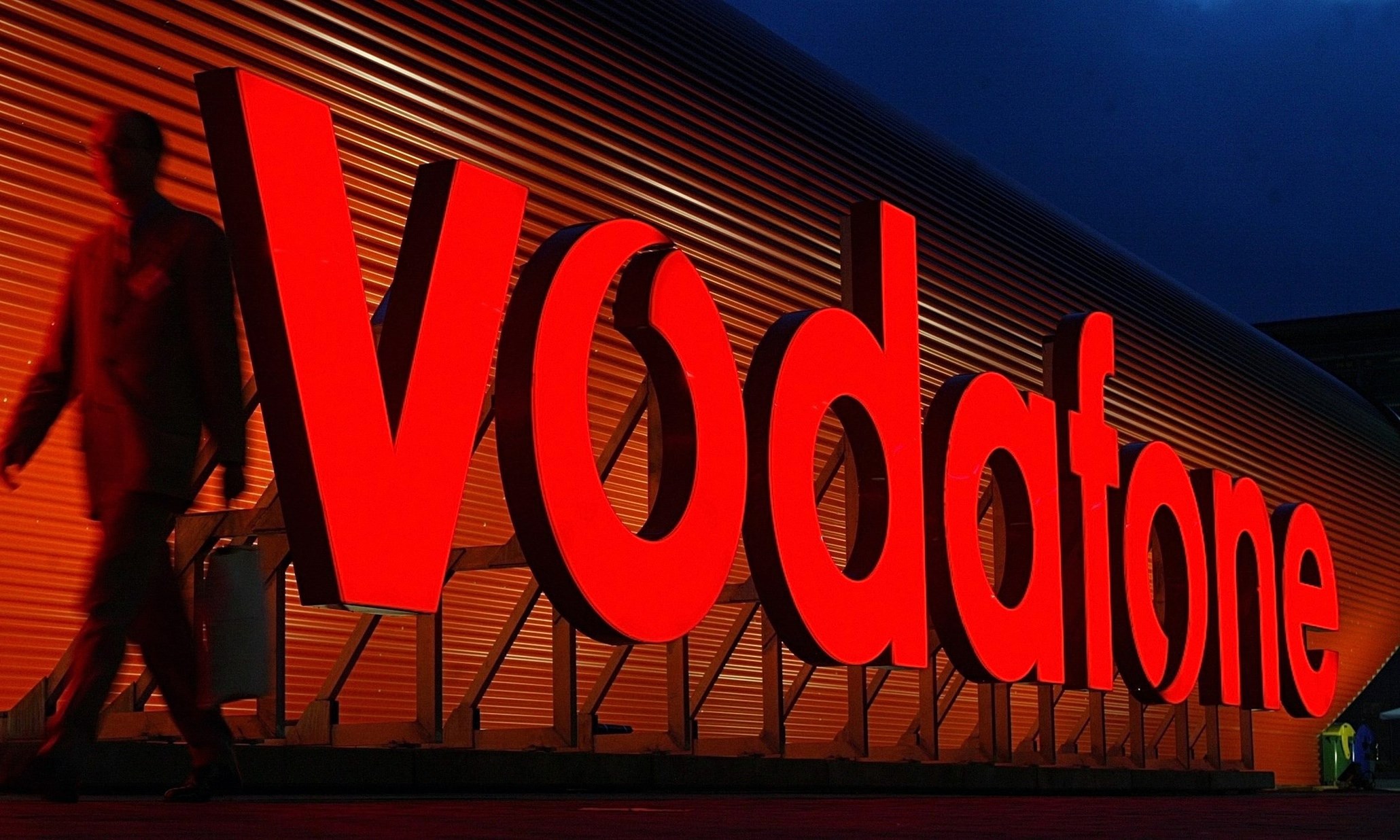 Vodafone, geri dönüşümle öğrencilere destek sağlıyor