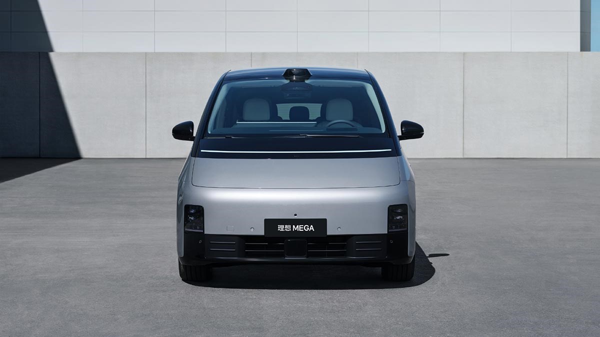 Çinli Li Auto'nun yeni elektrikli minivanı görücüye çıktı