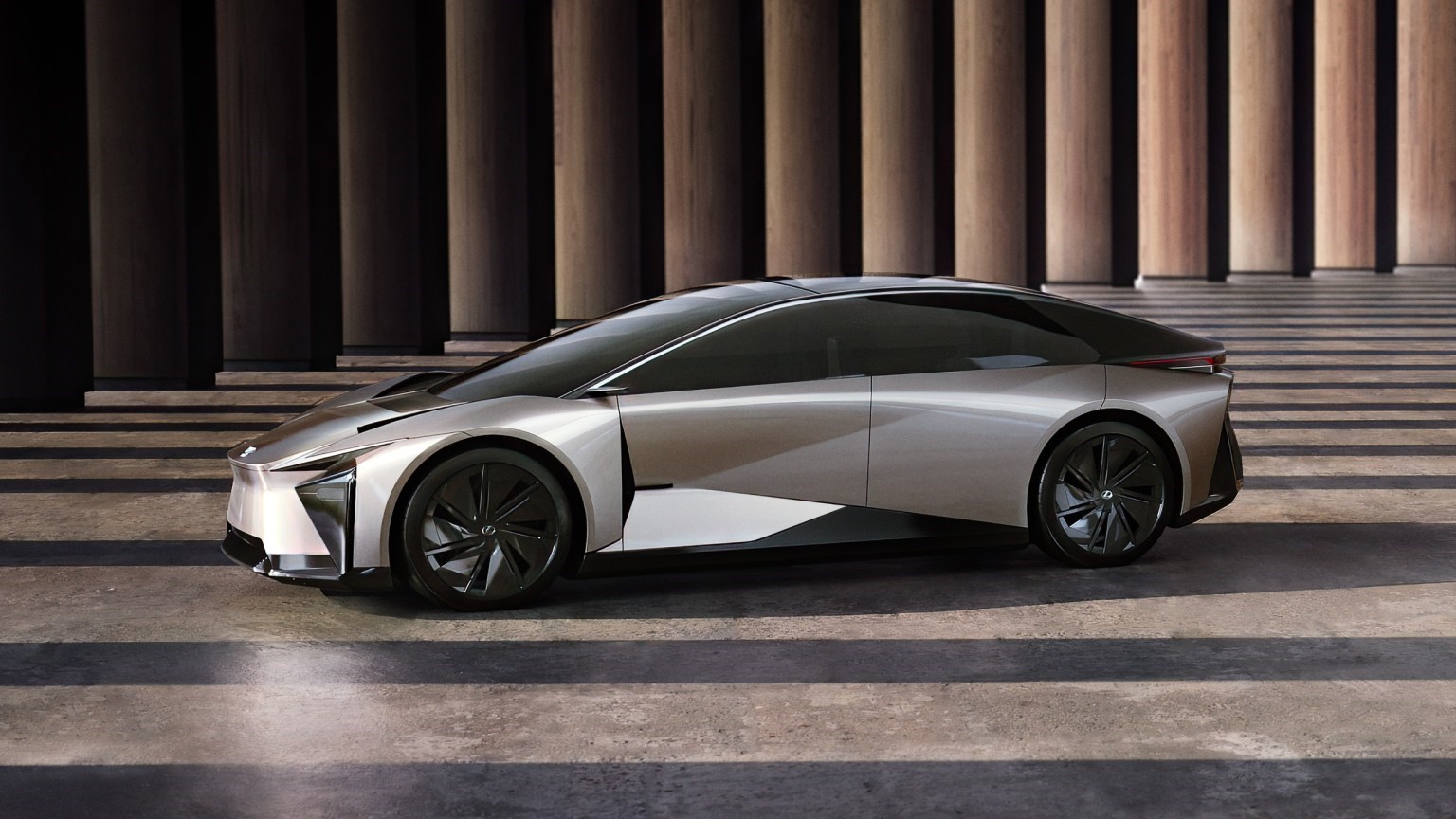 Lexus, Tesla Model 3'e rakip yeni prototipini tanıttı