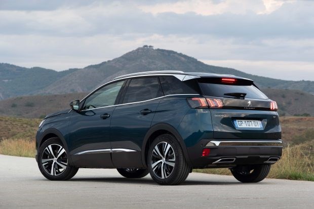 48V hafif hibrit Peugeot 3008 ve 5008 Türkiye'de