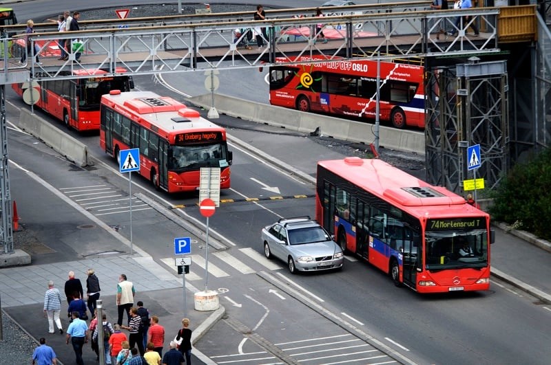 Norveç'in elektrikli araç teşvikleri toplu taşıma sistemini çöker