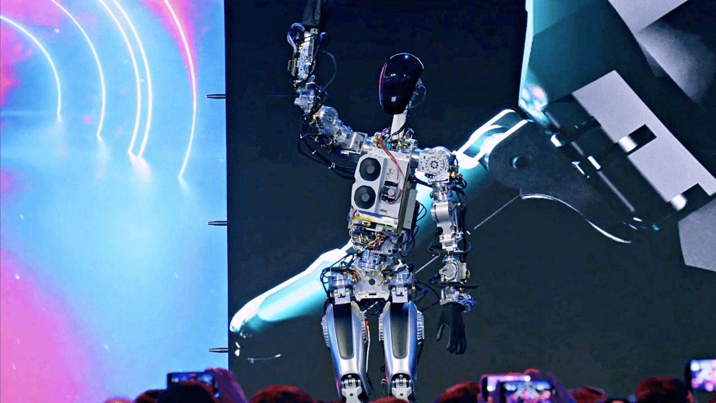 Çin, 2025 yılına kadar gelişmiş insansı robotlar üretecek