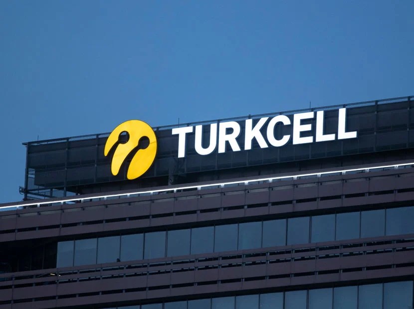 Turkcell'in gelirleri ve kârı beklentileri aştı