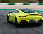 Aston Martin Vantage<br/>