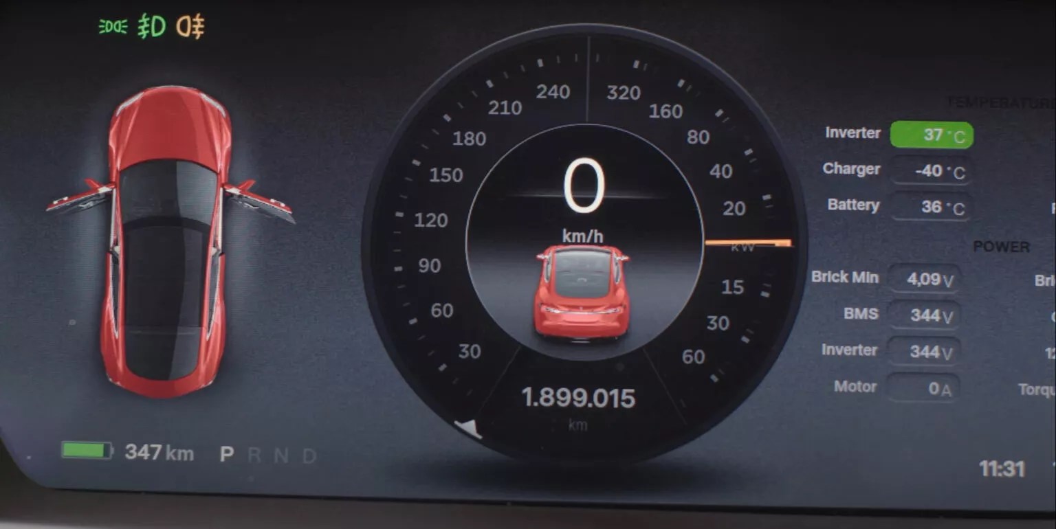 Tesla Model S ile 1.9 milyon km yol katedildi
