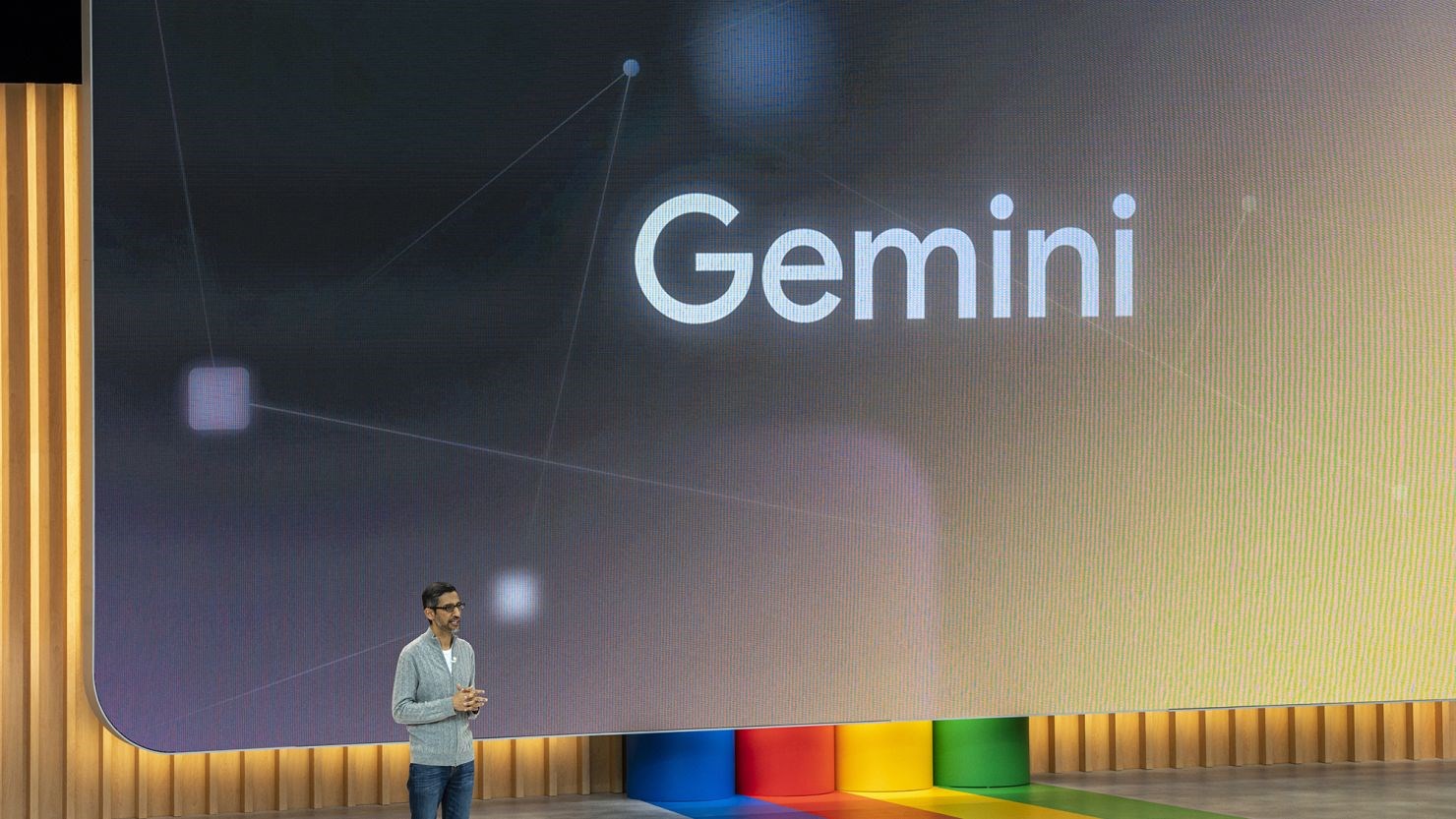 Google Gemini vs ChatGPT: Bard neden devrimsel bir teknoloji?