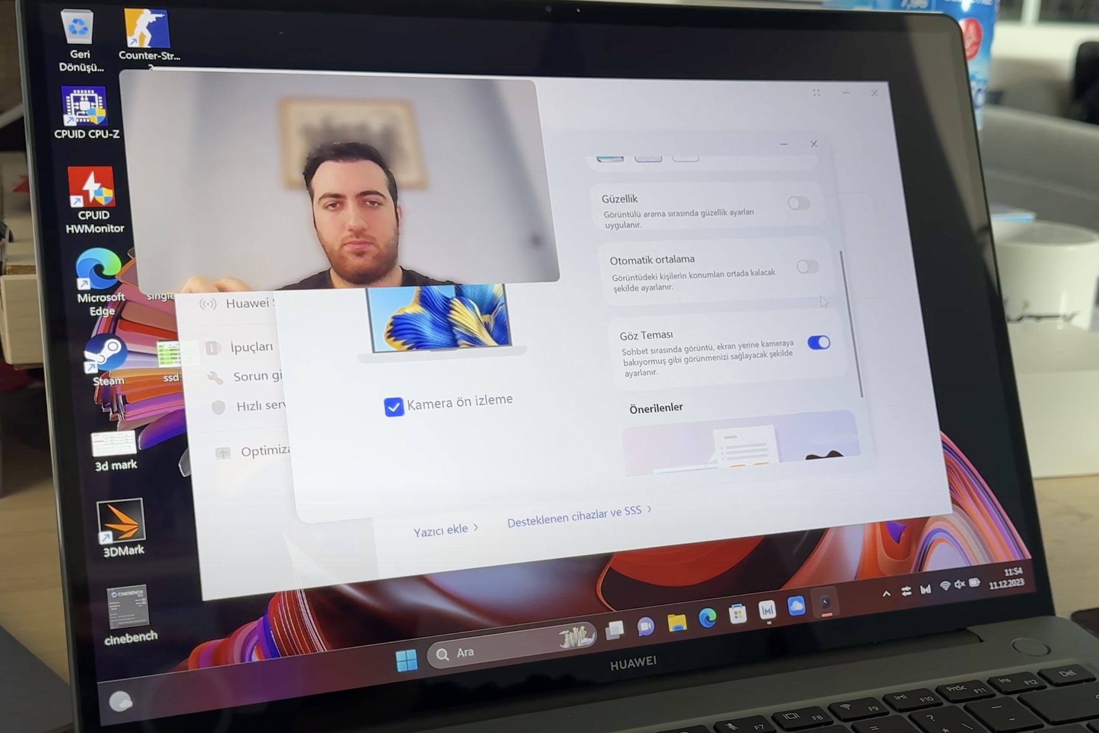 Huawei MateBook 14s 2023 neler sunuyor? i9'lu küçük canavar!