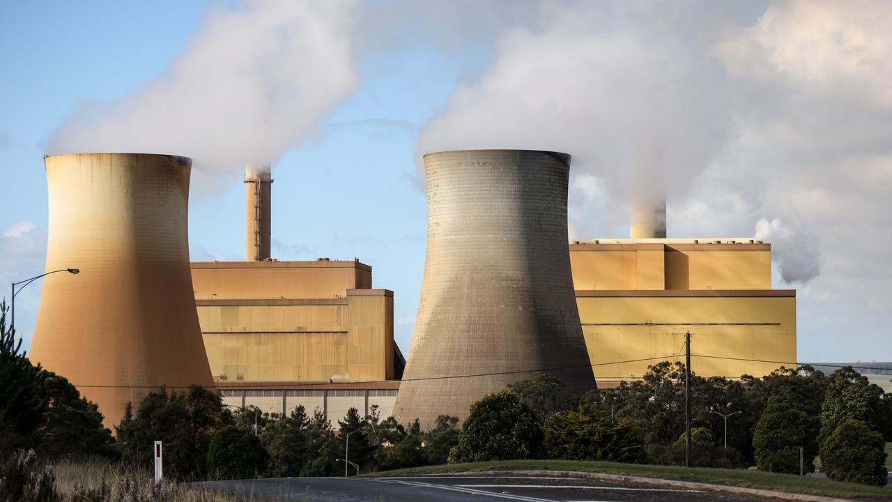COP28: Ülkeler fosil yakıttan çıkış için anlaştı!