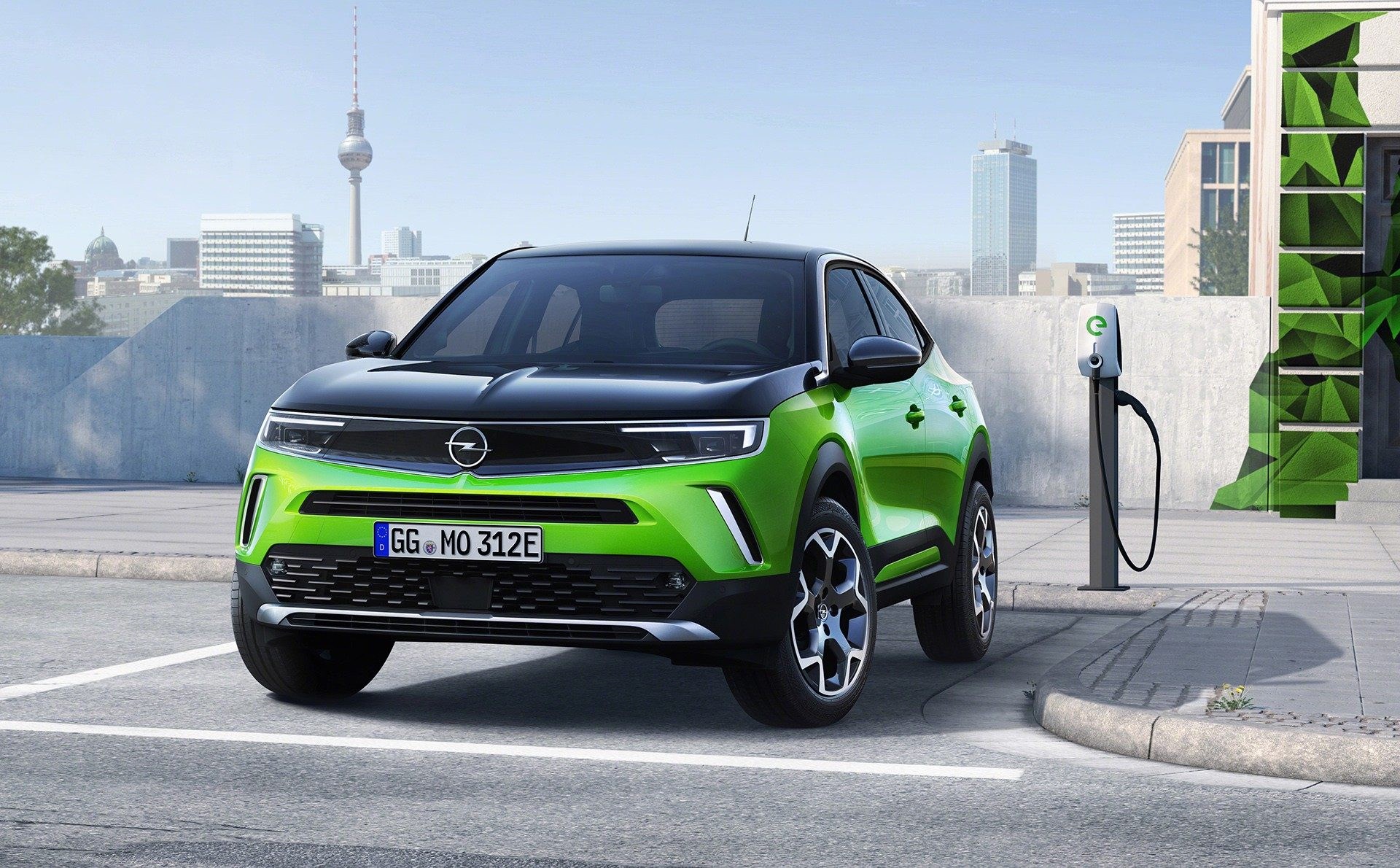 Opel yeni yılda her modelde elektrikli seçenek sunmayı hedefliyor