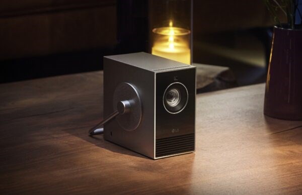 LG, kompakt boyutlu 4k lazer projektörünü duyurdu