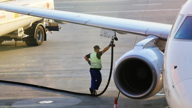 İnsan atığından düşük karbon emisyonlu jet yakıtı üretildi