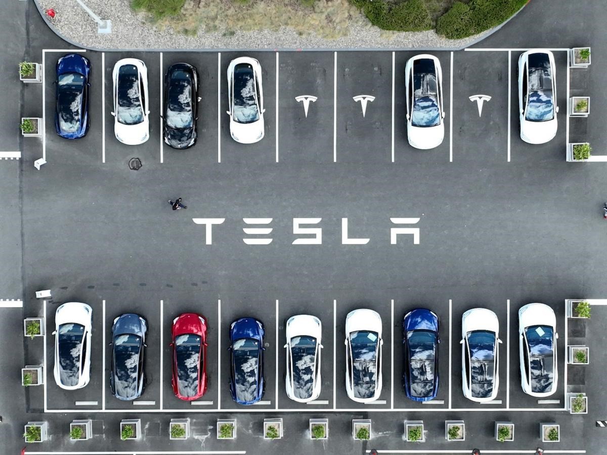 Tesla, 2023 yılında kaç araç sattığını açıkladı: Rekorlar kırıldı