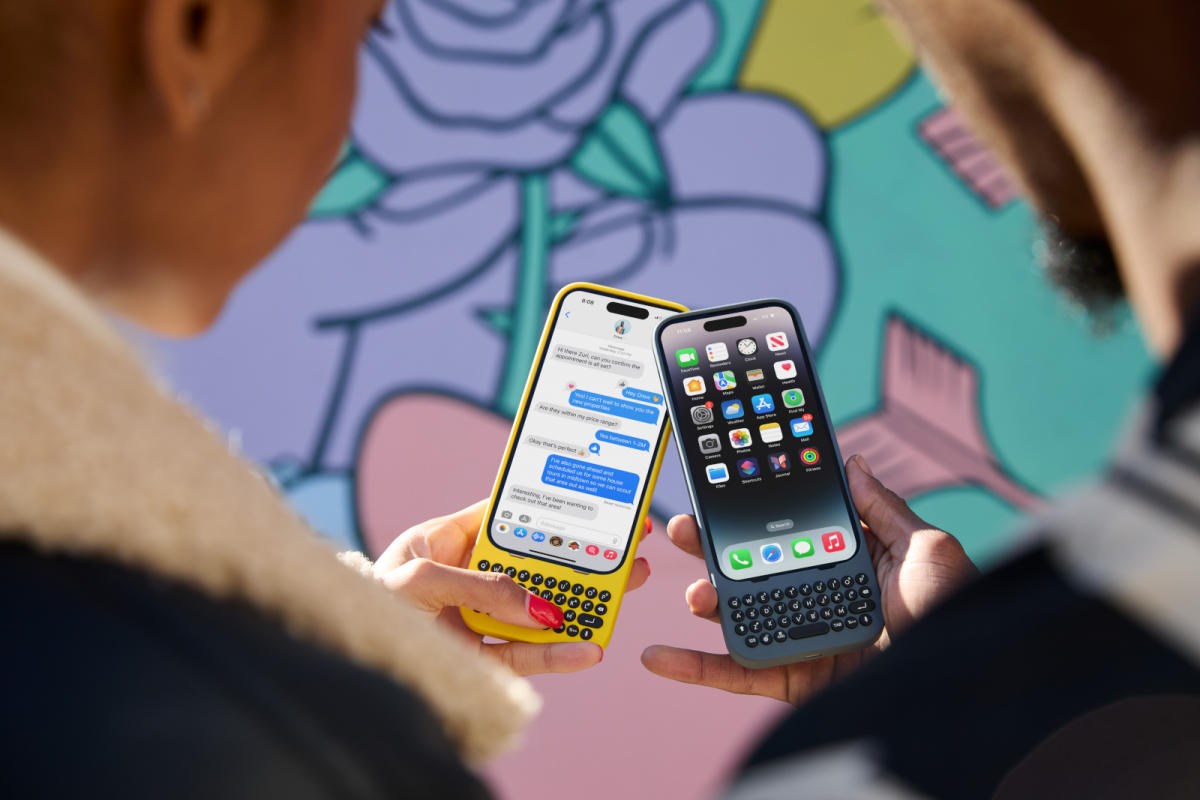 iPhone’ları tuşlu telefona çeviren sevimli kılıf tanıtıldı