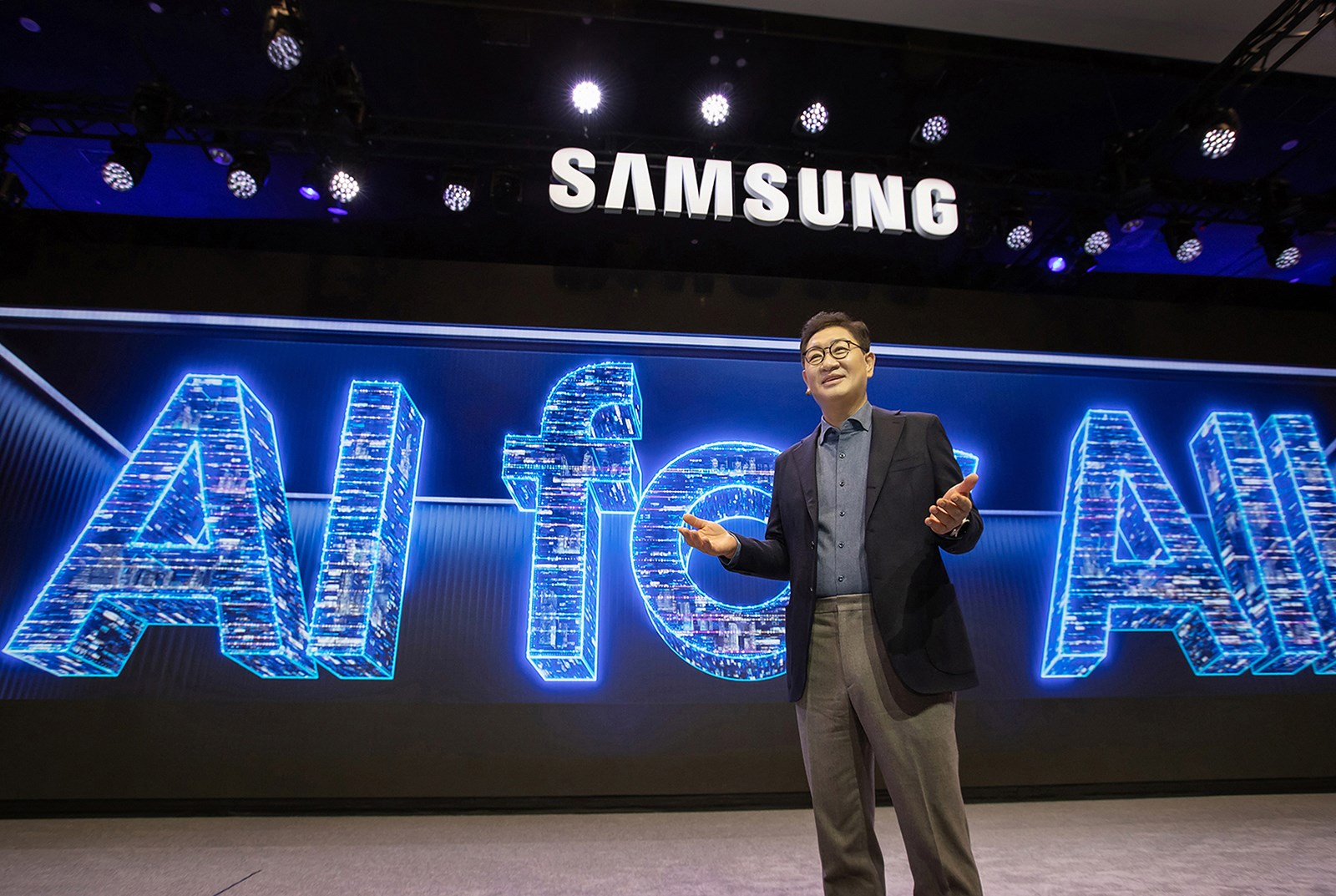 Samsung, CES 2024'te yapay zekalı teknolojilerini tanıttı