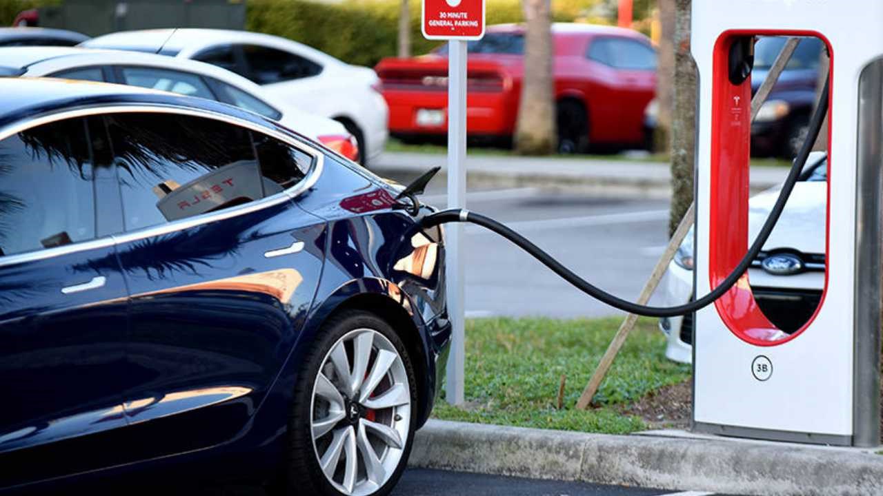 2023'te küresel elektrikli otomobil satışları %31 arttı