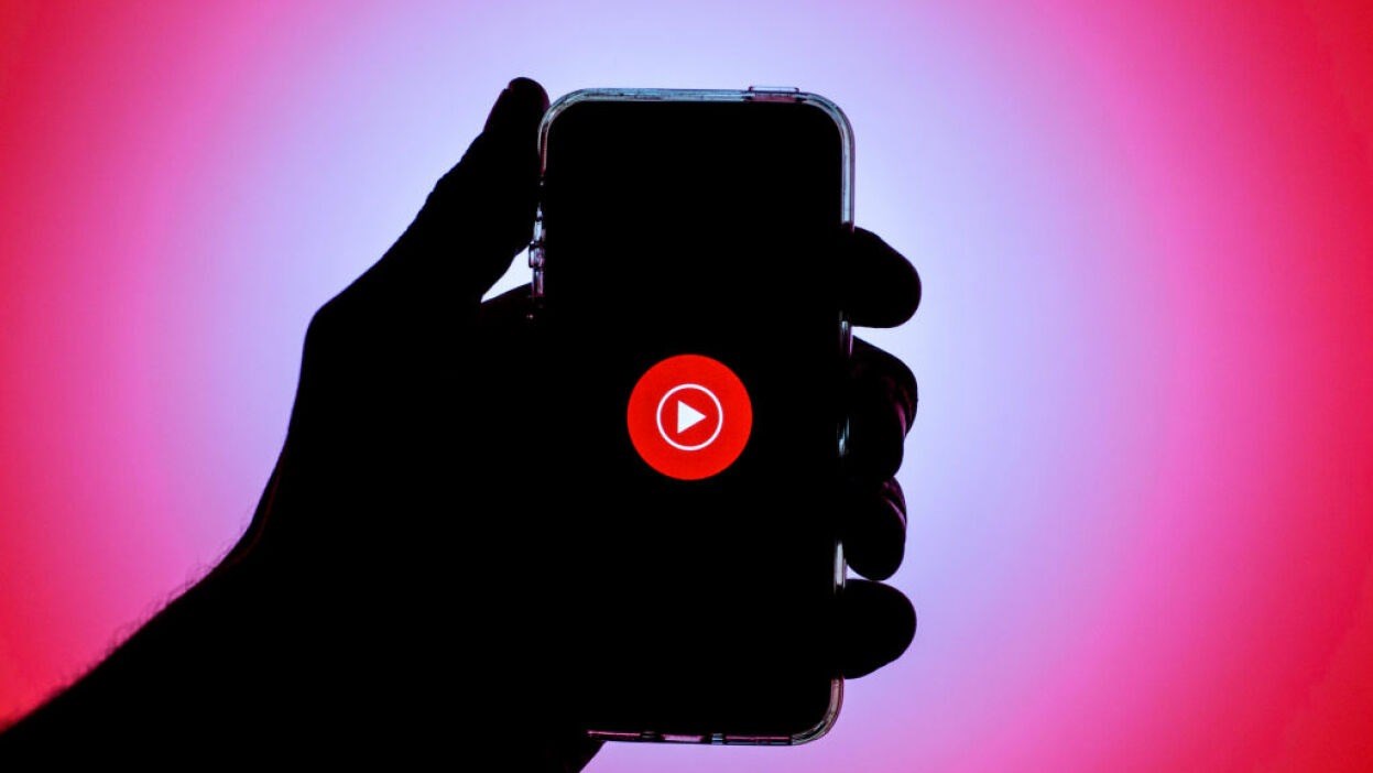 YouTube Music'in taşma menüsünün tasarımı değişiyor