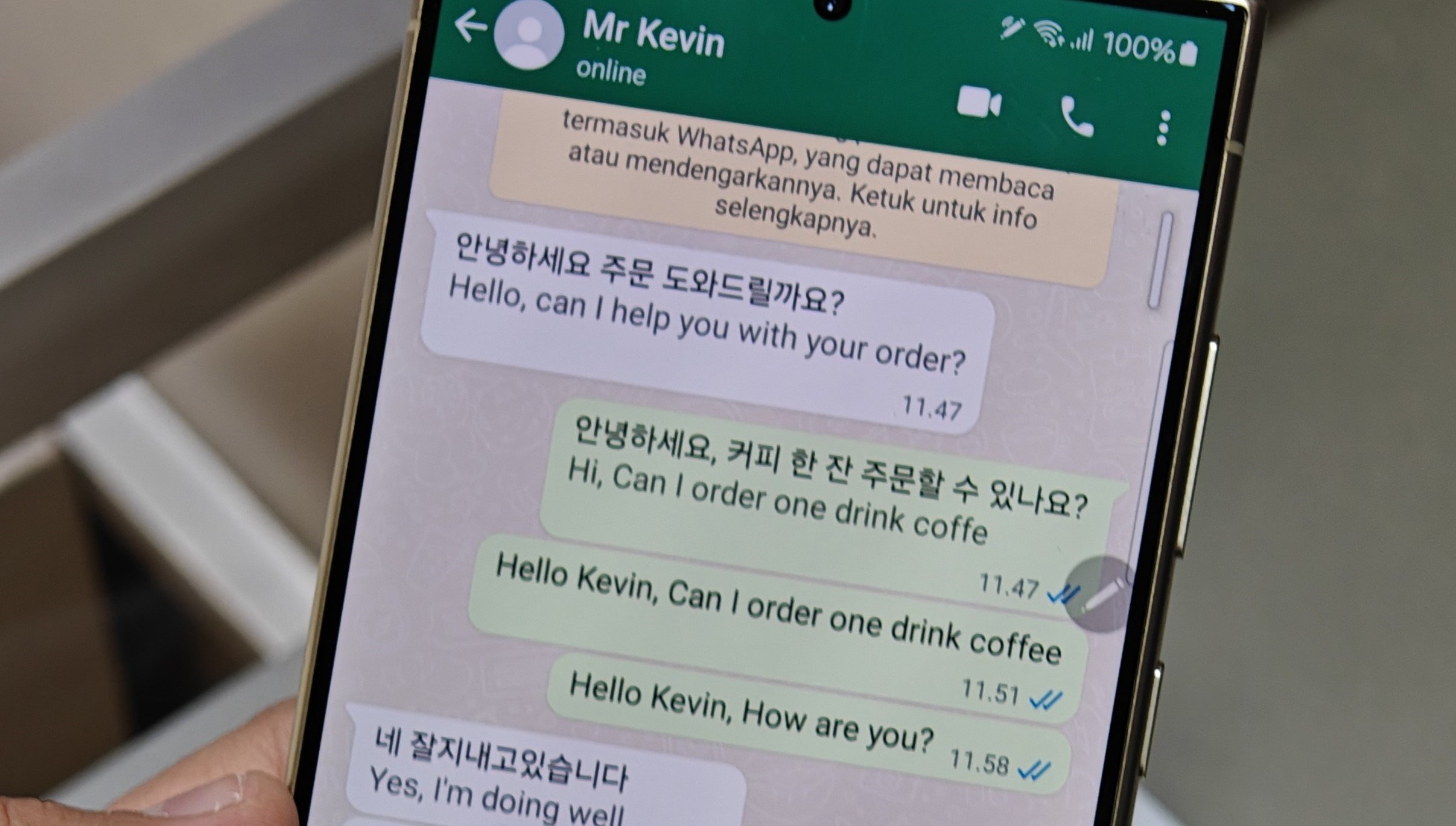 Galaxy S24’ün anlık çeviri özellik WhatsApp’ta da çalışacak