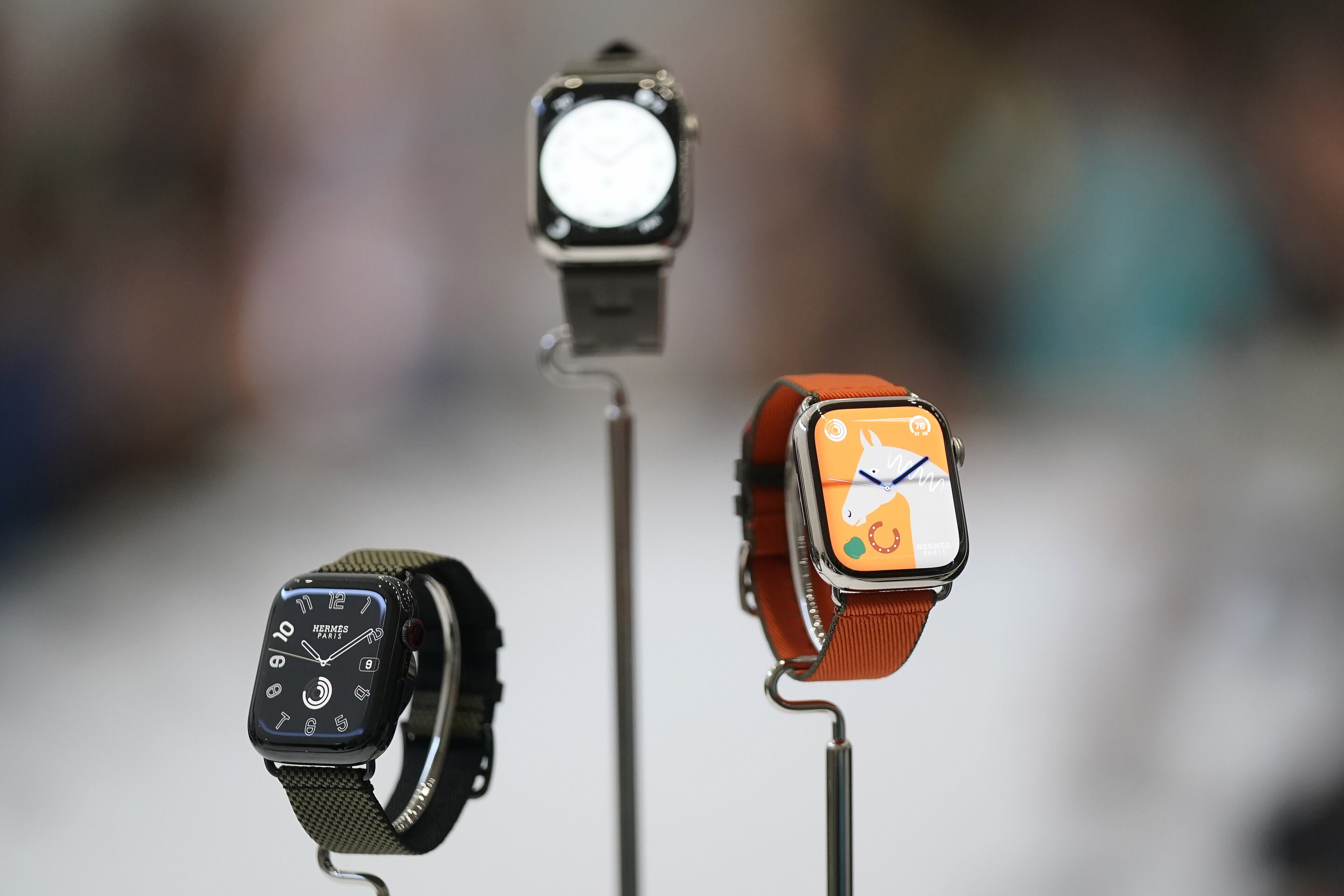 Apple, Watch saatleri için patent ihlalinde geri adım atmayacak